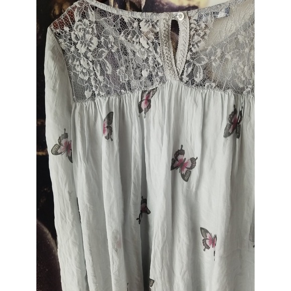 GIULIA Women's Long Sleeve Lace Trim Neckline Silk Overlay Butterfly Blouse sz M - Picture 7 of 9